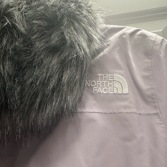 (Like New) Pink North Face Coat S/P - Picture 4 of 6